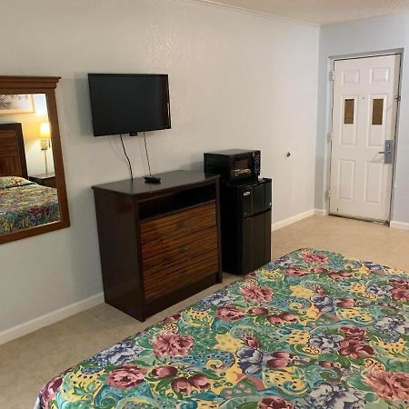 Executive Inn Mercedes Weslaco Экстерьер фото